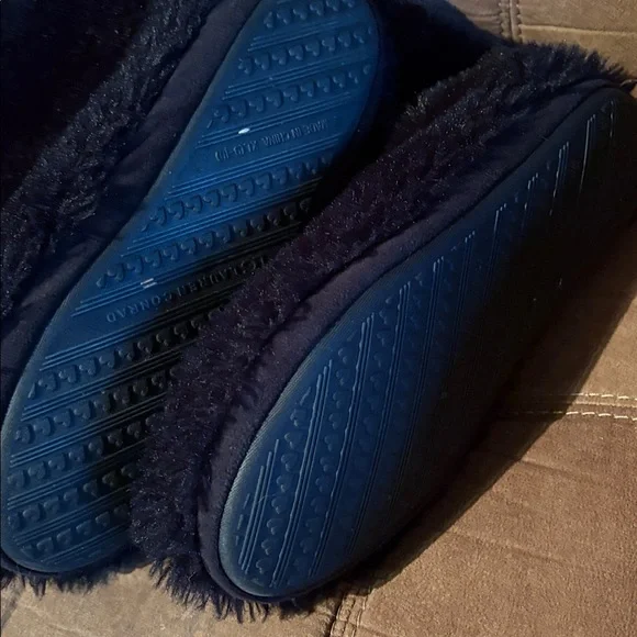 Lauren Conrad Cozy Black Furry Boots - Picture 3 of 5